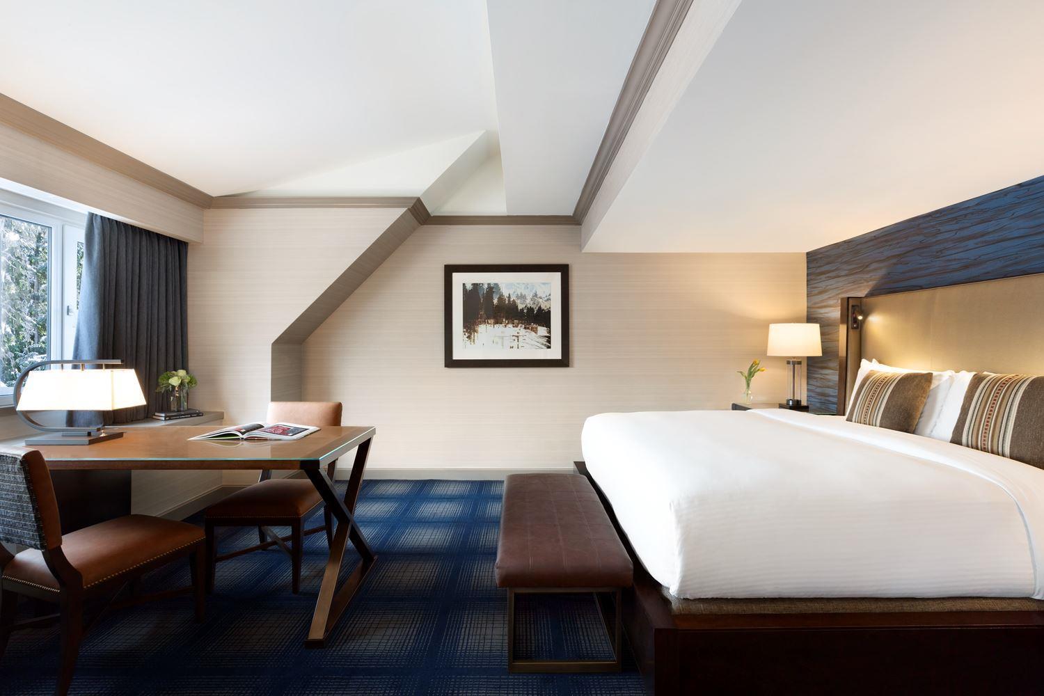 Alpine King Suite with View